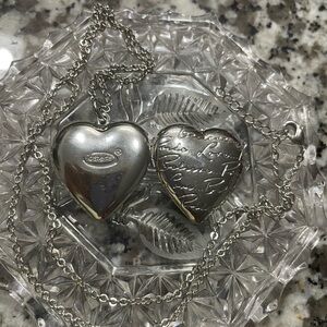 Justen’s  Silver Heart Locket Necklace Believes love